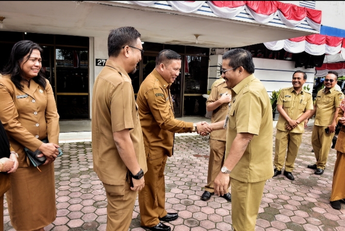 Sekdaprov Sumut Minta ASN Dinas Kominfo Tingkatkan Kerja Sama Tim