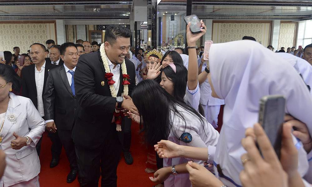 USM Sukses Cetak SDM Kesehatan, Bobby Nasution Beri Apresiasi