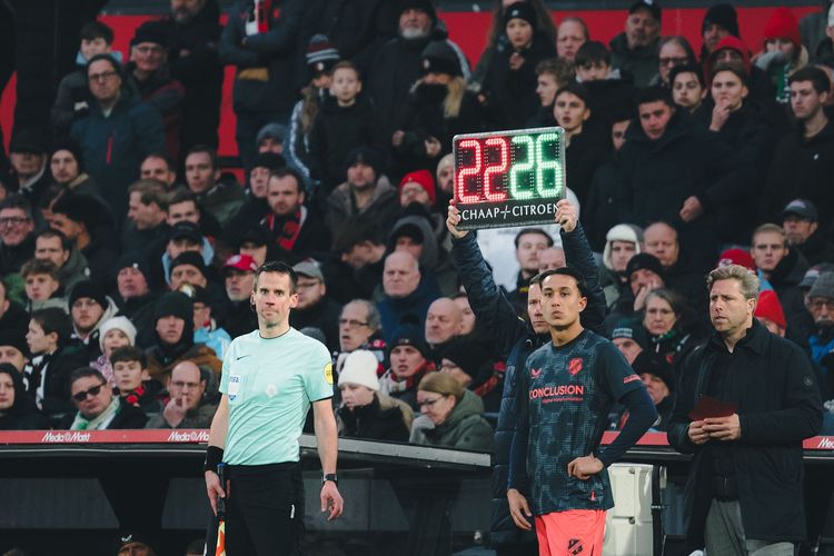 Utrecht Menang 2-0 atas PEC Zwolle, Miliano Jonathans Hanya Duduk di Bangku Cadangan