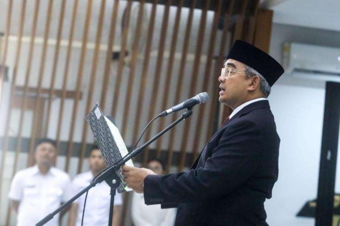 Wali Kota Bandung Minta Kepala Dinas Kesehatan Baru Fokus Tangani TBC dan Perluas Cek Kesehatan Gratis