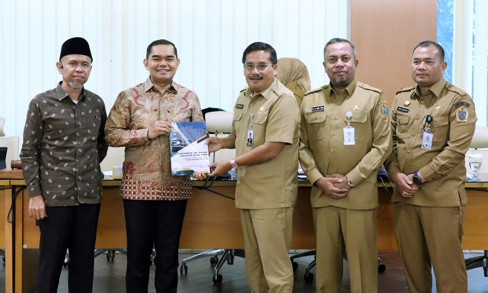 Rancangan KUA dan PPAS Perubahan APBD 2025 Diserahkan Sekdaprov kepada Banggar DPRD Sumut