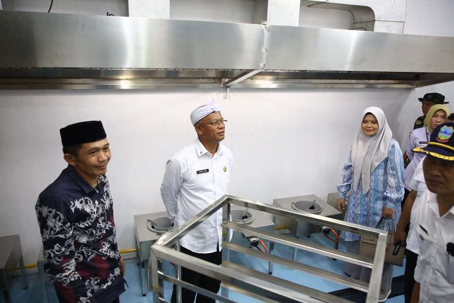 Jaga Gizi Anak, Sekda Garut Gaungkan Program Satuan Pelayanan Pemenuhan Gizi di Desa Cinta