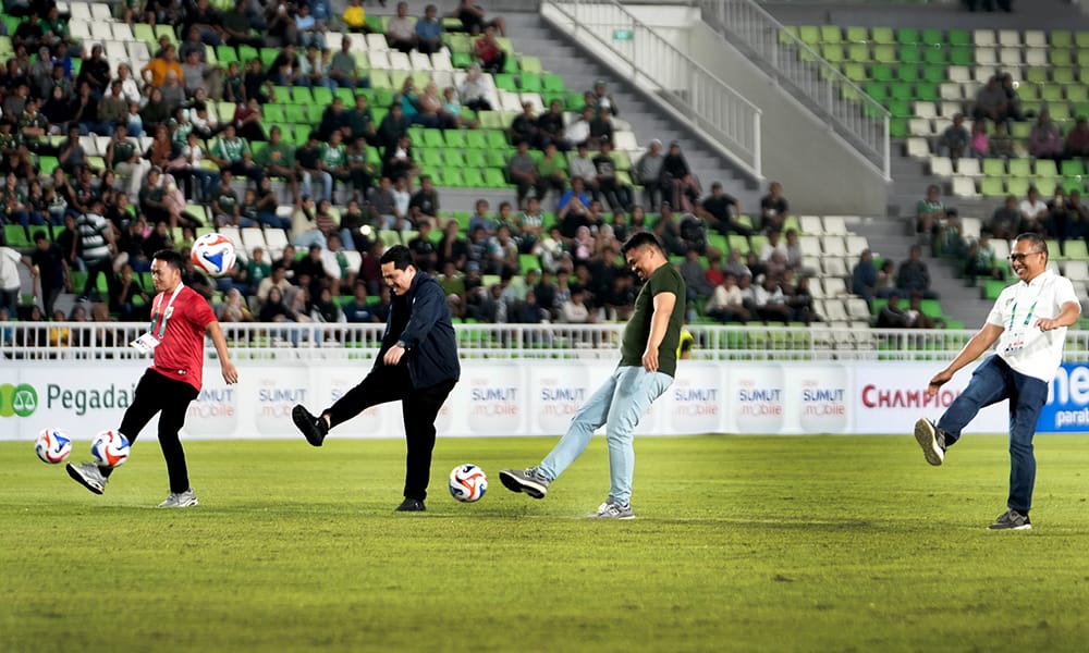 Pegadaian Championship Resmi Dibuka di Sumut, Gubernur Bobby dan Ketua PSSI Erick Thohir Tendang Bola Perdana