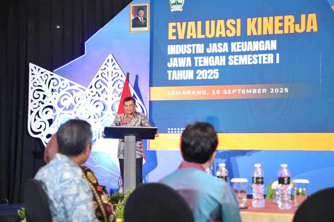 Ahmad Luthfi Ajak Industri Jasa Keuangan Majukan Ekonomi Desa