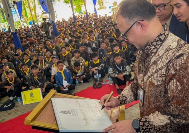 Dirjen Dikti Berikan Tips Belajar di Zaman Digital untuk Mahasiswa Baru Universitas Sunan Gresik