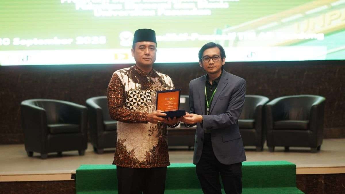 Wakil Wali Kota Bandung Tekankan Mahasiswa Harus Berakhlak, Bukan Hanya Cerdas