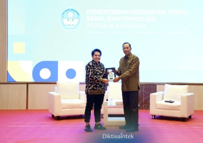 Wamen Fauzan Dorong Industri Media Digital dan Akademi Cetak Talenta Muda Adaptif