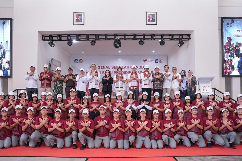 Sekolah Garuda Kabupaten Toba Diresmikan, Wamenkes Dante Berikan Motivasi untuk Siswa