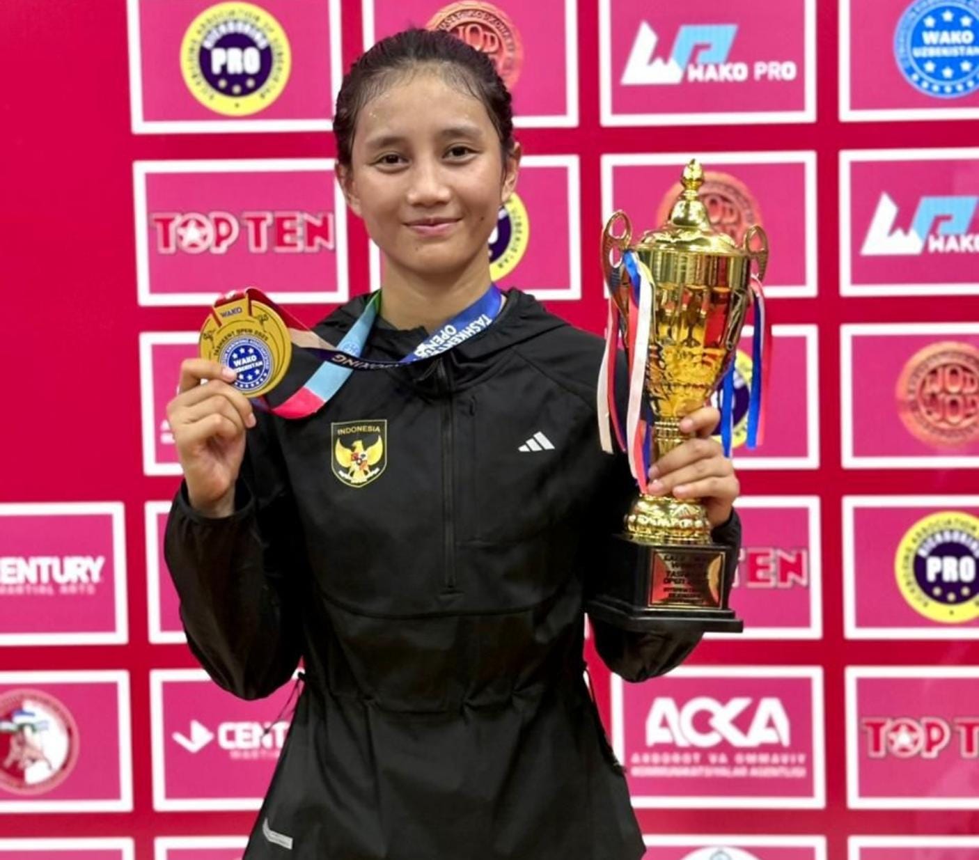 Polwan Polda Sumut Raih Medali Emas di Uzbekistan Kickboxing World Cup 2025