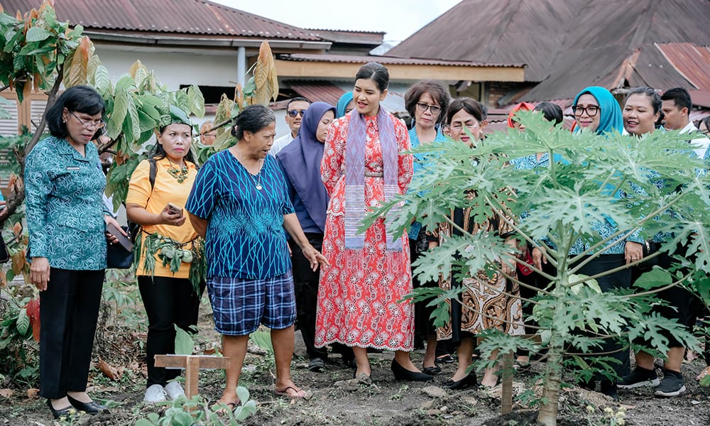 Kahiyang Ayu Pantau Pelaksanaan Program HATINYA PKK di Pematangsiantar