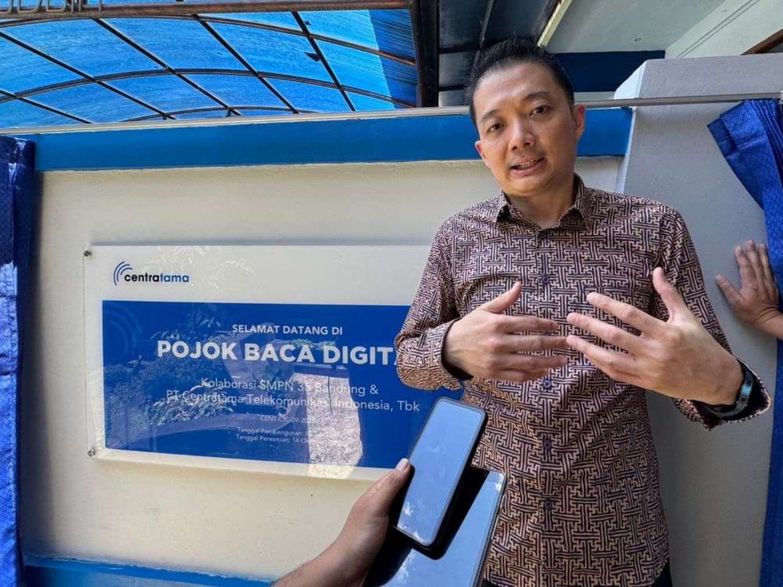 Pemko Bandung dan Centratama Group Hadirkan Perpustakaan Digital di SMPN 35 Bandung