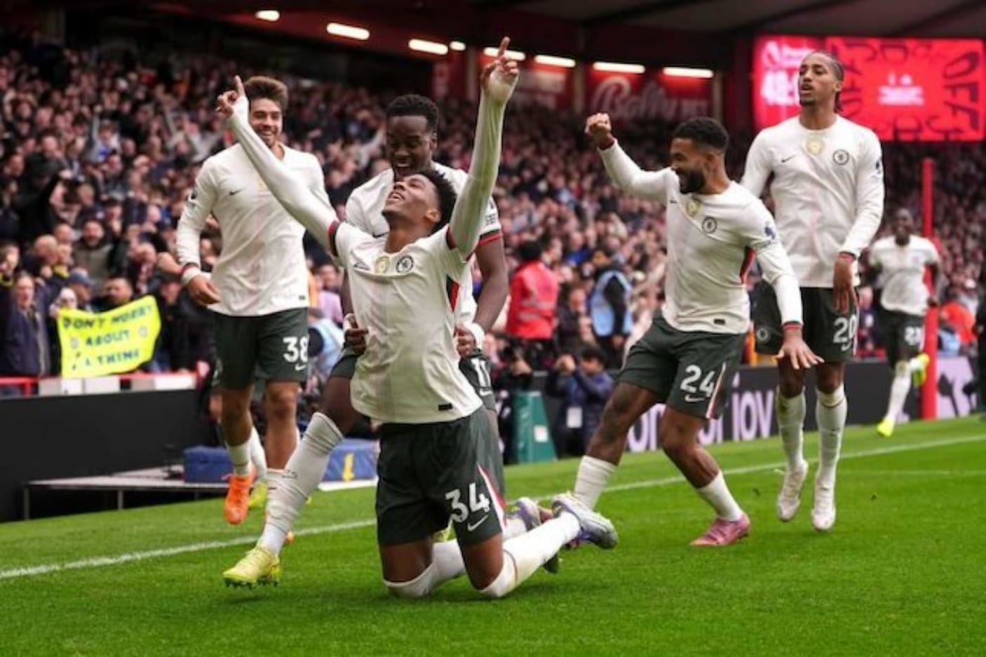 Reece James Bawa Chelsea Taklukkan Nottingham Forest 3-0, Dinobatkan Man of the Match