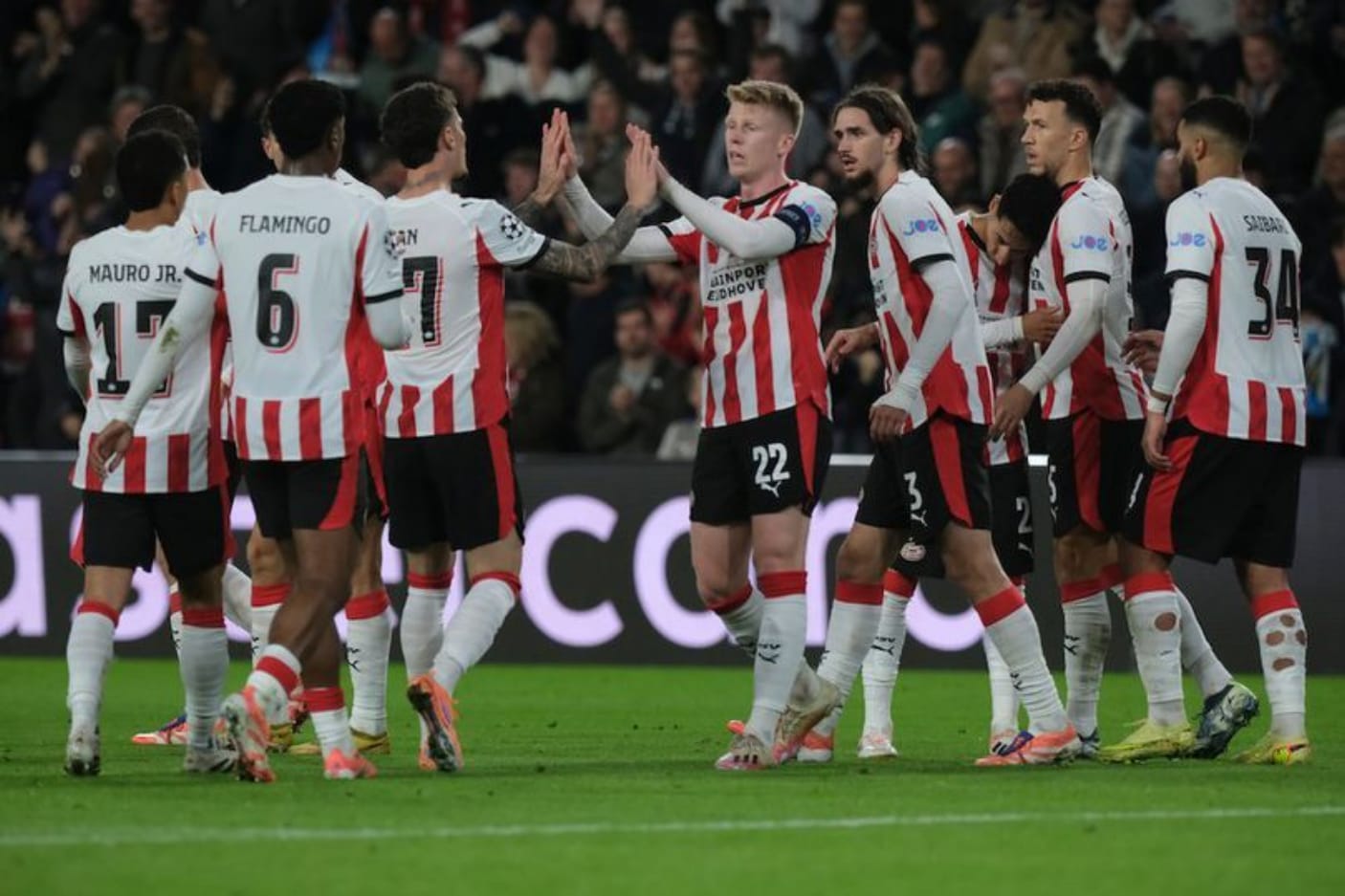 PSV Hancurkan Napoli 6-2, Conte Alami Malam Kelam di Liga Champions