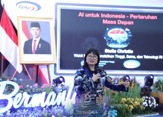 Wamendiktisaintek Soroti Peran Karakter dan Ketahanan Digital bagi Masa Depan Indonesia di Era AI