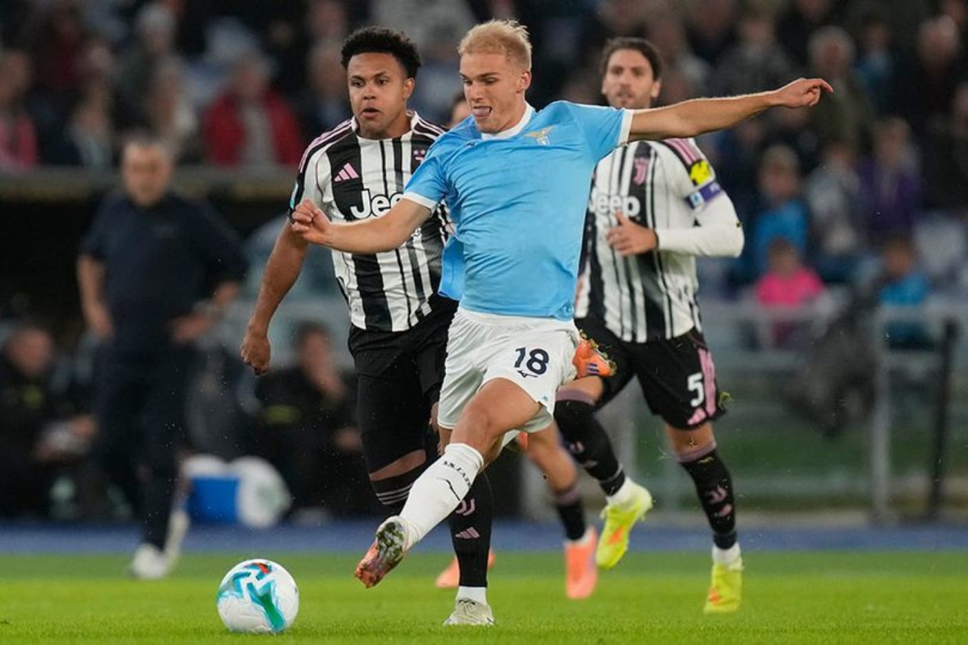 Gol Cepat Toma Basic Antar Lazio Kalahkan Juventus 1-0 di Olimpico