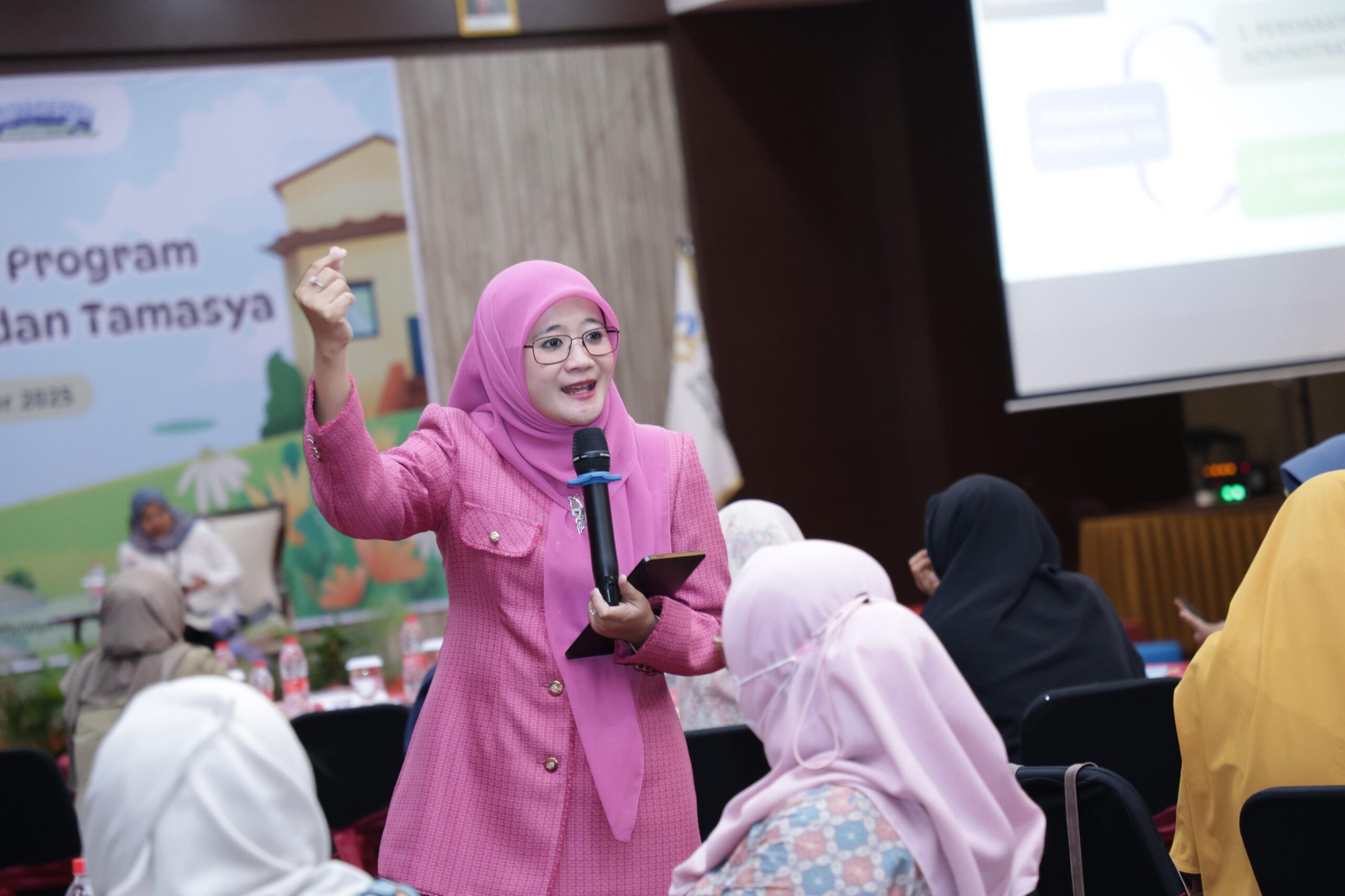 Nawal Yasin Dorong Program Tamasya BKKBN untuk Tingkatkan Minat Belajar Anak di PAUD