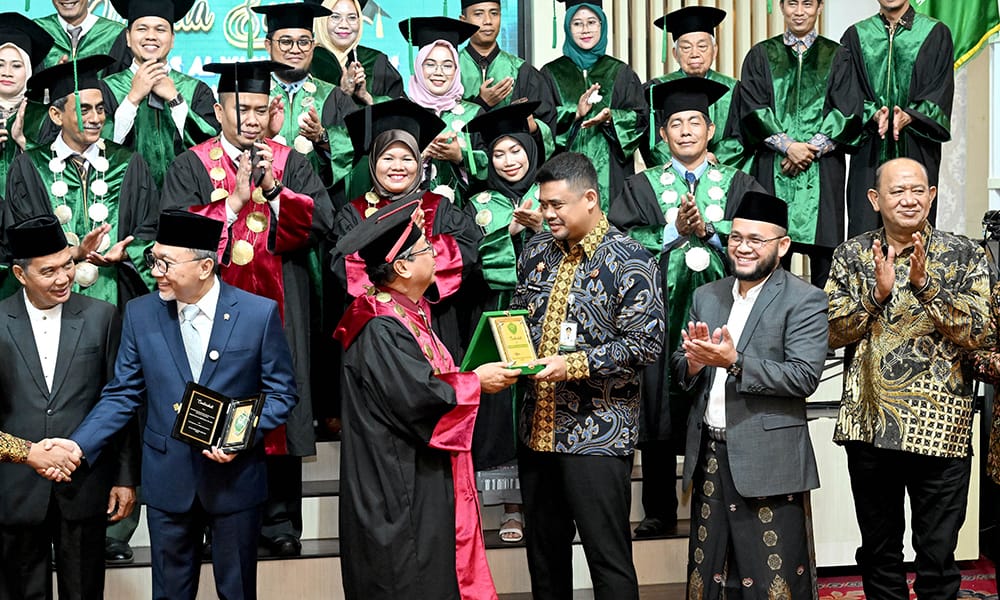 Gubernur Bobby Nasution Hadiri Wisuda Univa Medan: Alumni Diharapkan Jadi Motor Kemajuan Sumut