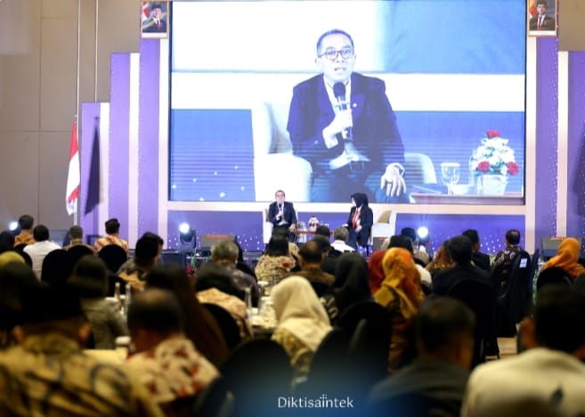 Kampus Berdampak dan Riset Kolaboratif, Dorongan Kemdiktisaintek untuk SDM Unggul