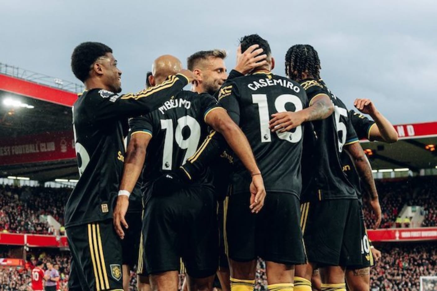 MU Gagal Menang, Ditahan Imbang Nottingham Forest 2-2