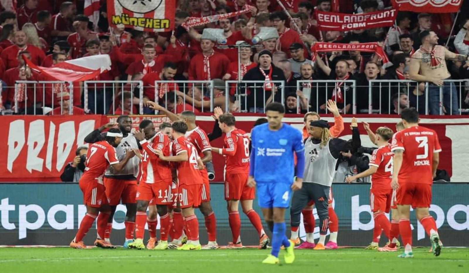 Bayern Munchen Libas Leverkusen 3-0, Kokoh di Puncak Klasemen Bundesliga