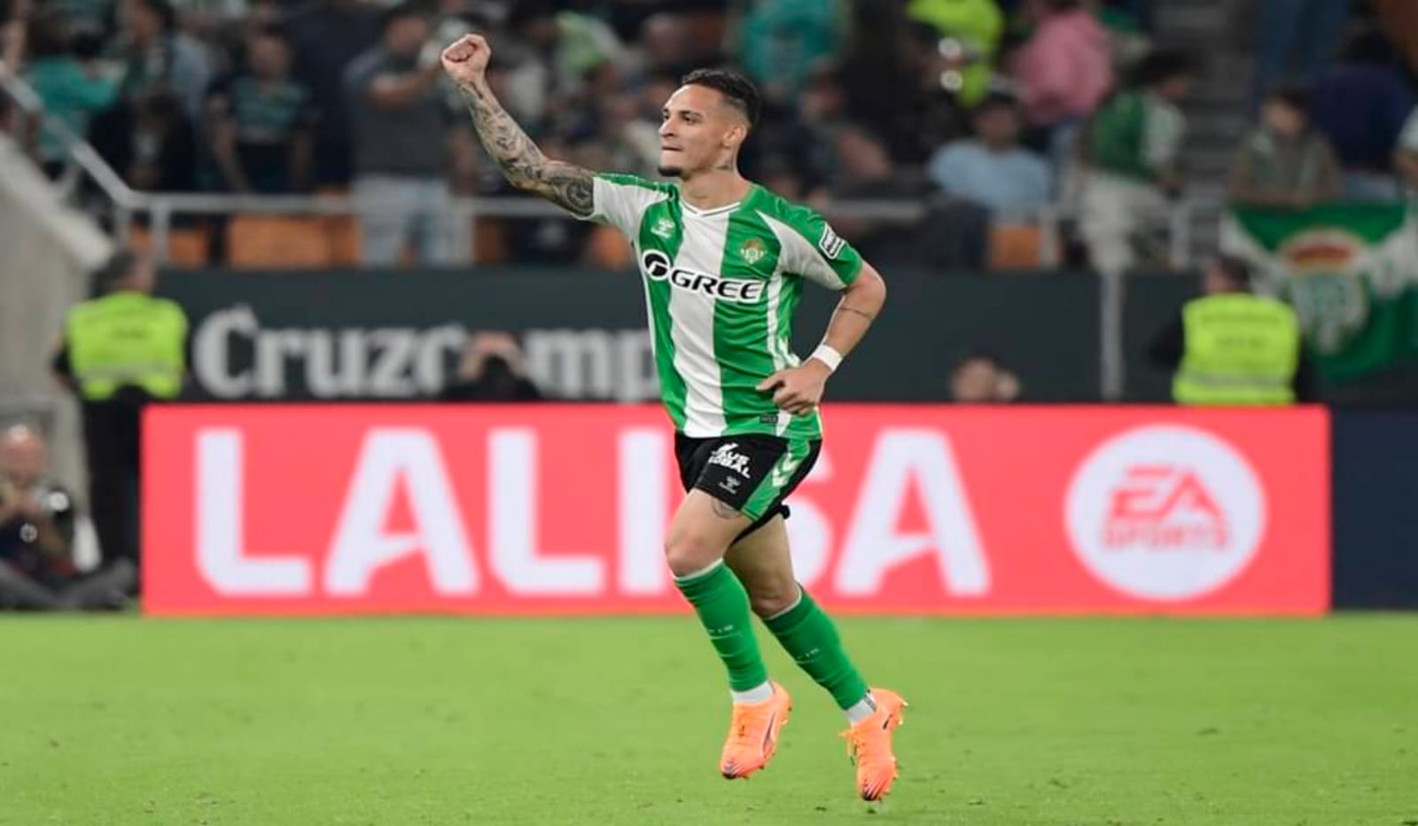 Antony Borong Dua Gol, Real Betis Hajar Mallorca 3-0
