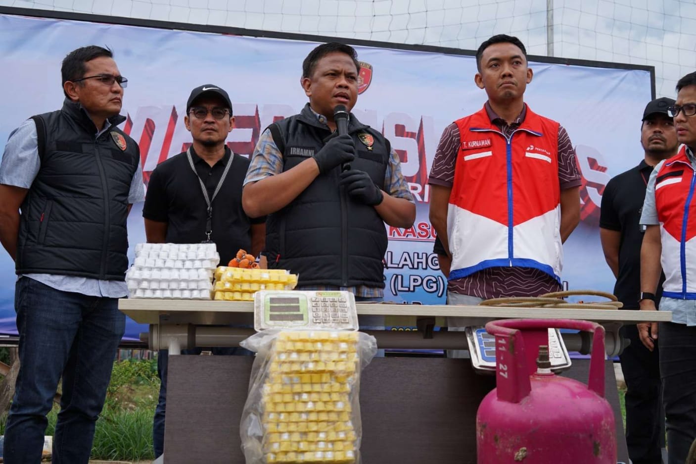 Bareskrim Polri Bongkar Sindikat Pengoplosan Gas LPG di Sukoharjo, Rugikan Negara Rp5,4 M