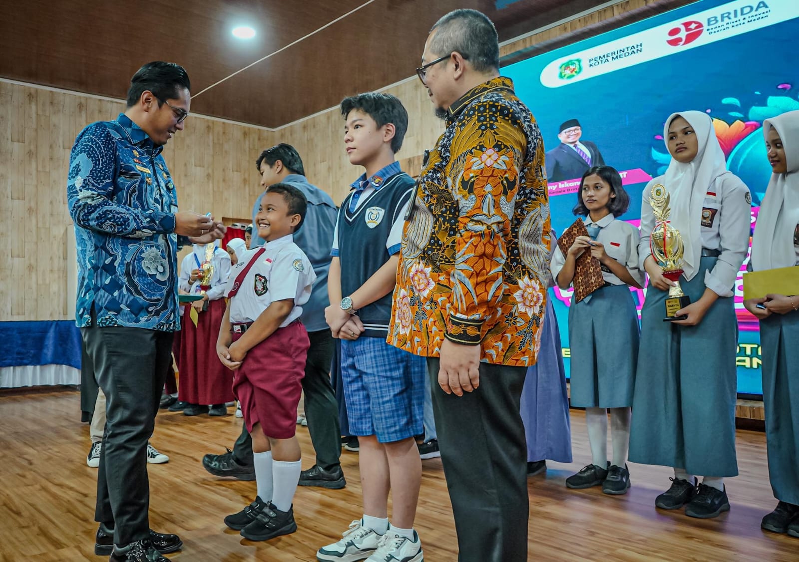 Rico Waas: LKTI Jadi Wadah Generasi Muda untuk Berkontribusi Lewat Gagasan dan Riset