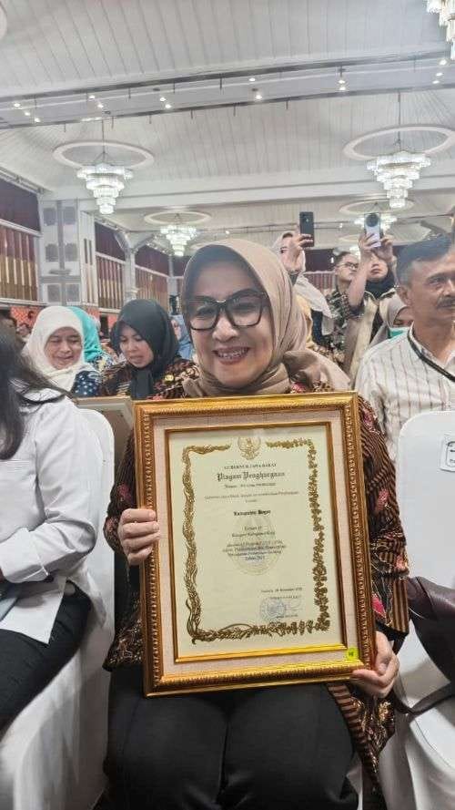 Bogor Sabet Penghargaan Kabupaten/Kota Progresif Penurunan Stunting di Jawa Barat