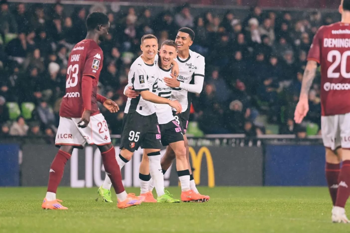Rennes Tembus Empat Besar Usai Kalahkan Metz 1-0