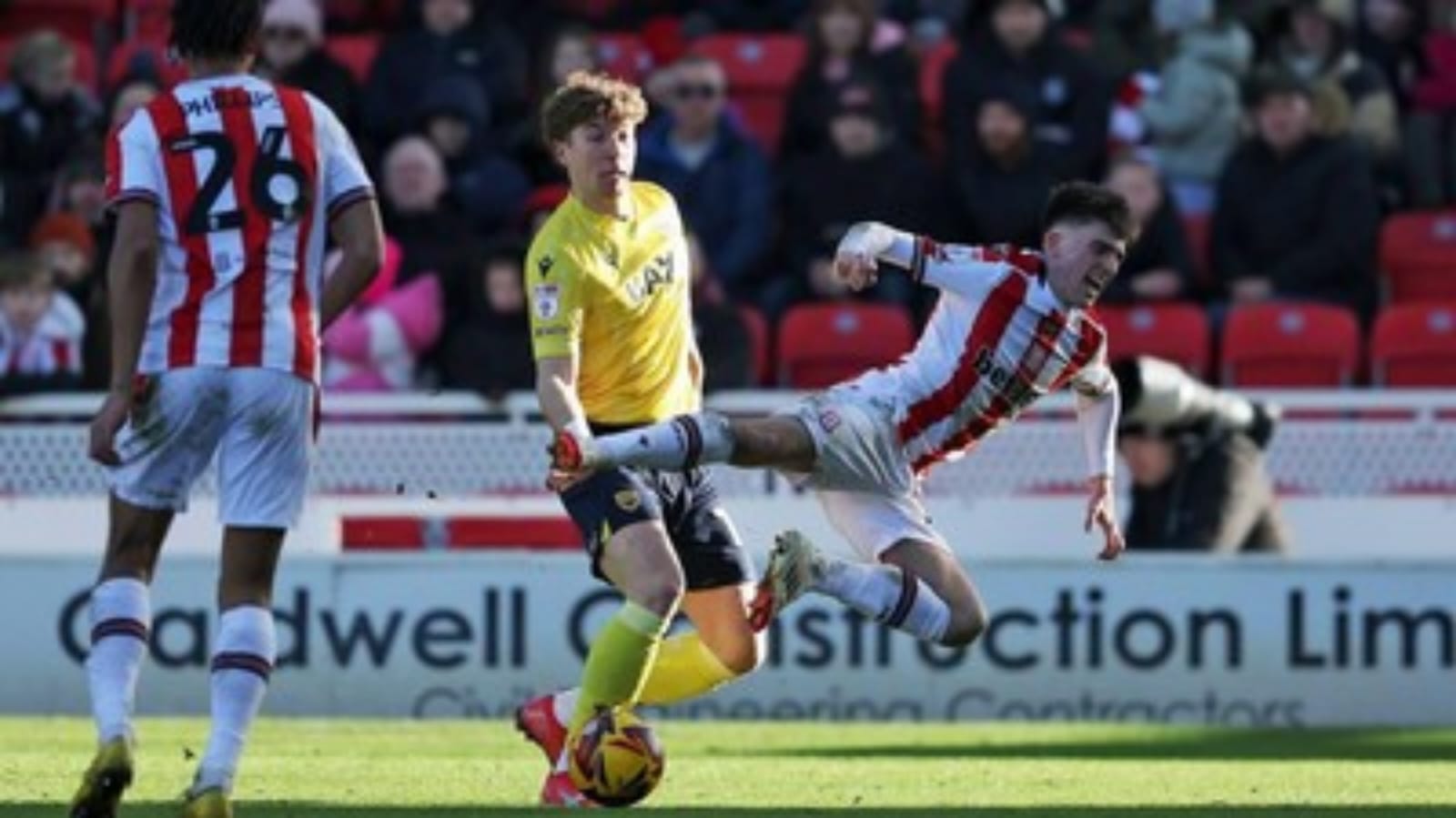 Oxford United Akhiri Tren Negatif Usai Kalahkan Ipswich Town, Romeny Kembali Beraksi