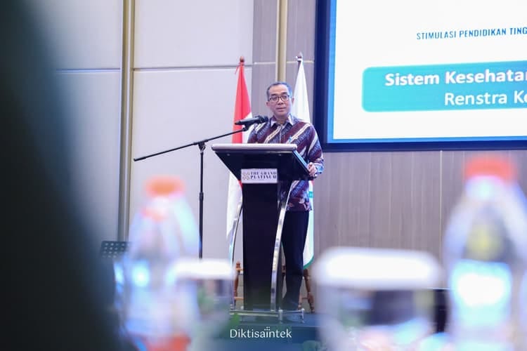 Dukungan Kemdiktisaintek untuk Perkuat Sistem Kesehatan Akademik dan Kolaborasi RS Daerah