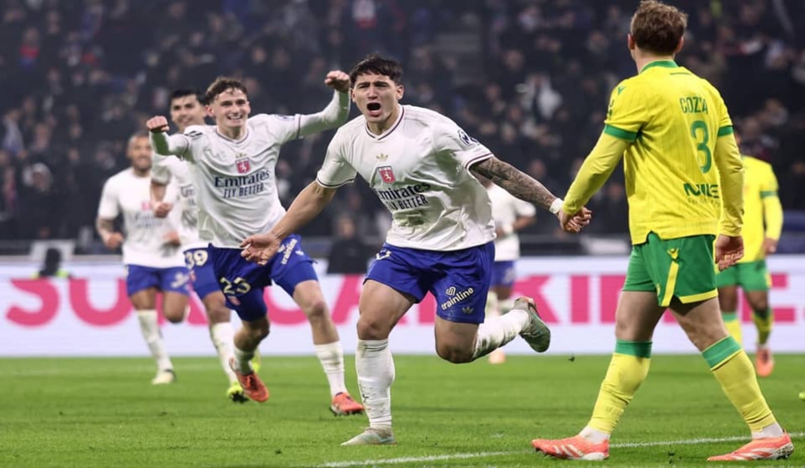 Lyon Bekuk Nantes 3-0, Satriano Dua Gol dan Les Gones Naik ke Peringkat Enam
