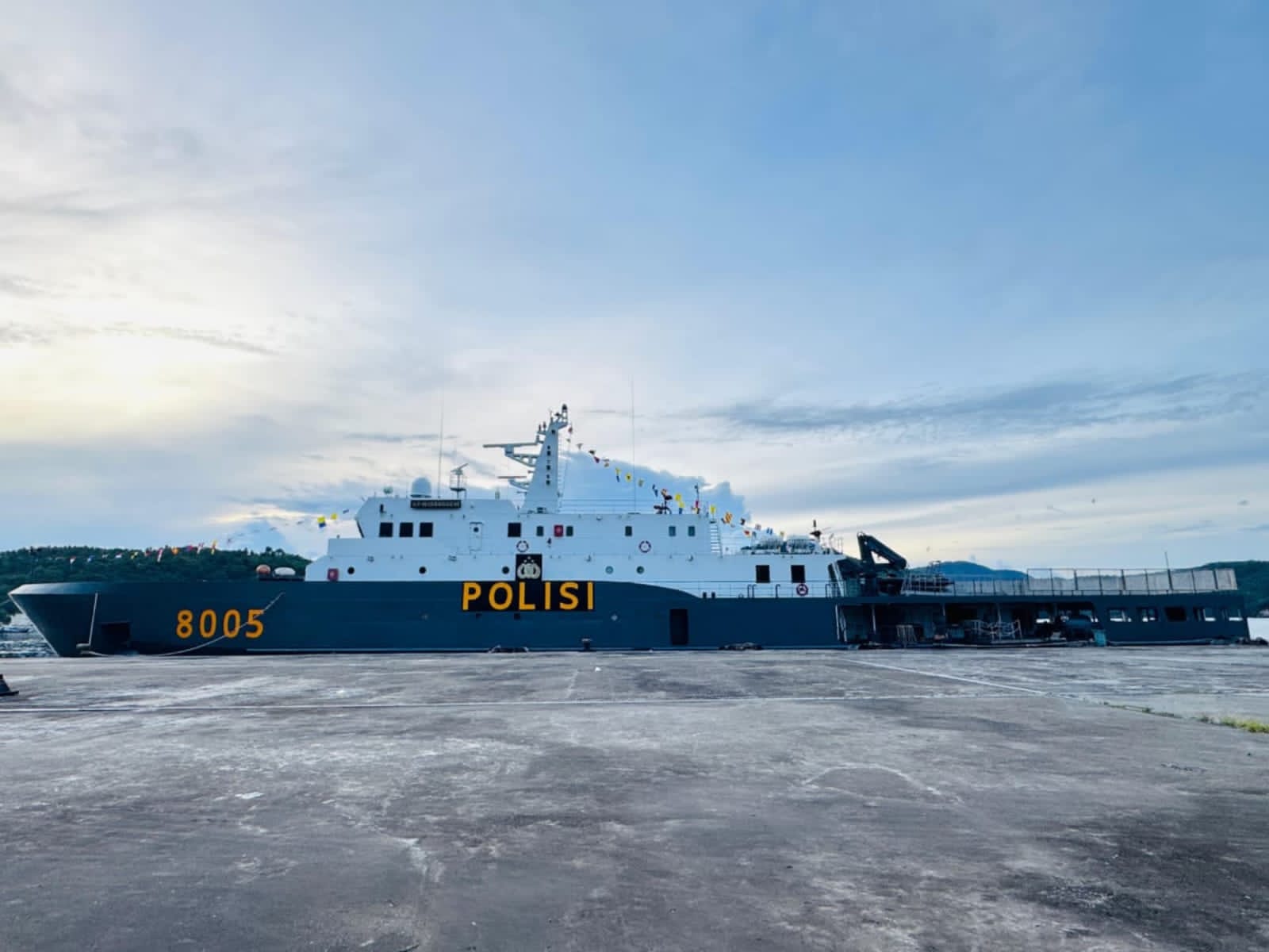 Polri Kerahkan Pesawat, Helikopter, dan Kapal Polair untuk Percepatan Bantuan di Aceh, Sumut, dan Sumbar