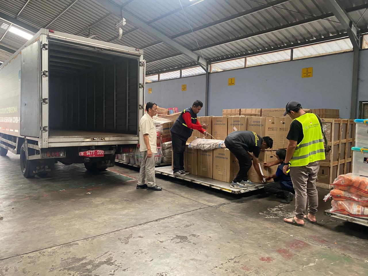 Kemenkes Kirim Tambahan Tenaga Medis dan Logistik Kesehatan ke Wilayah Bencana di Sumatera