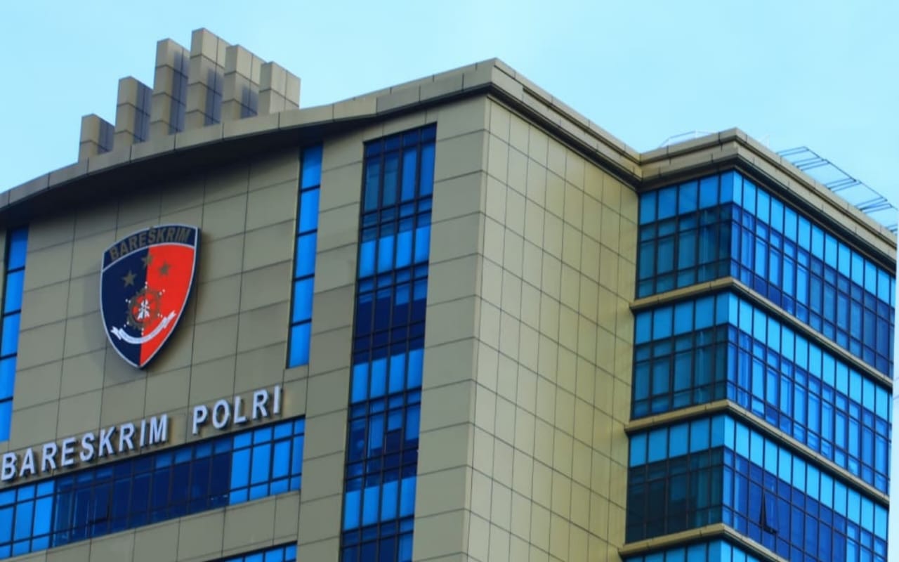 Bareskrim Polri Selidiki Dugaan Illegal Logging di Balik Kayu Gelondongan yang Terbawa Banjir di Sumatera