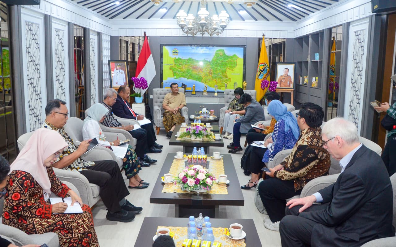 Kerja Sama Jateng–Inggris Dorong Pengembangan Transit Oriented Development Kedungsepur