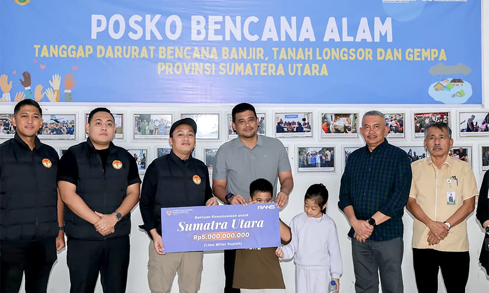 Stafsus Presiden Salurkan Rp5 M bagi Korban Banjir dan Longsor, Gubernur Sumut Sampaikan Terima Kasih
