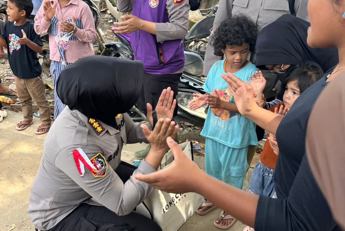 Tim Trauma Healing Polri Turun ke Aceh Tamiang Beri Pendampingan Psikososial Korban Banjir