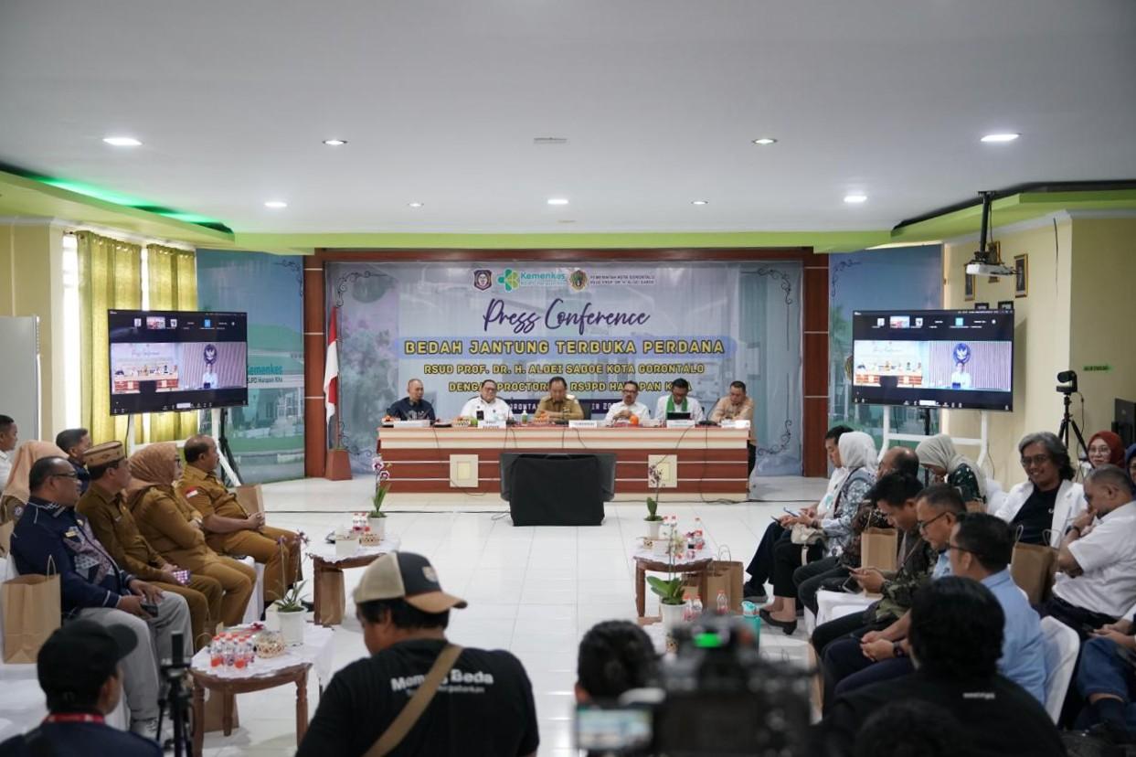 Menkes Tekankan Layanan Bedah Jantung Terbuka di Gorontalo Dicover BPJS Kesehatan