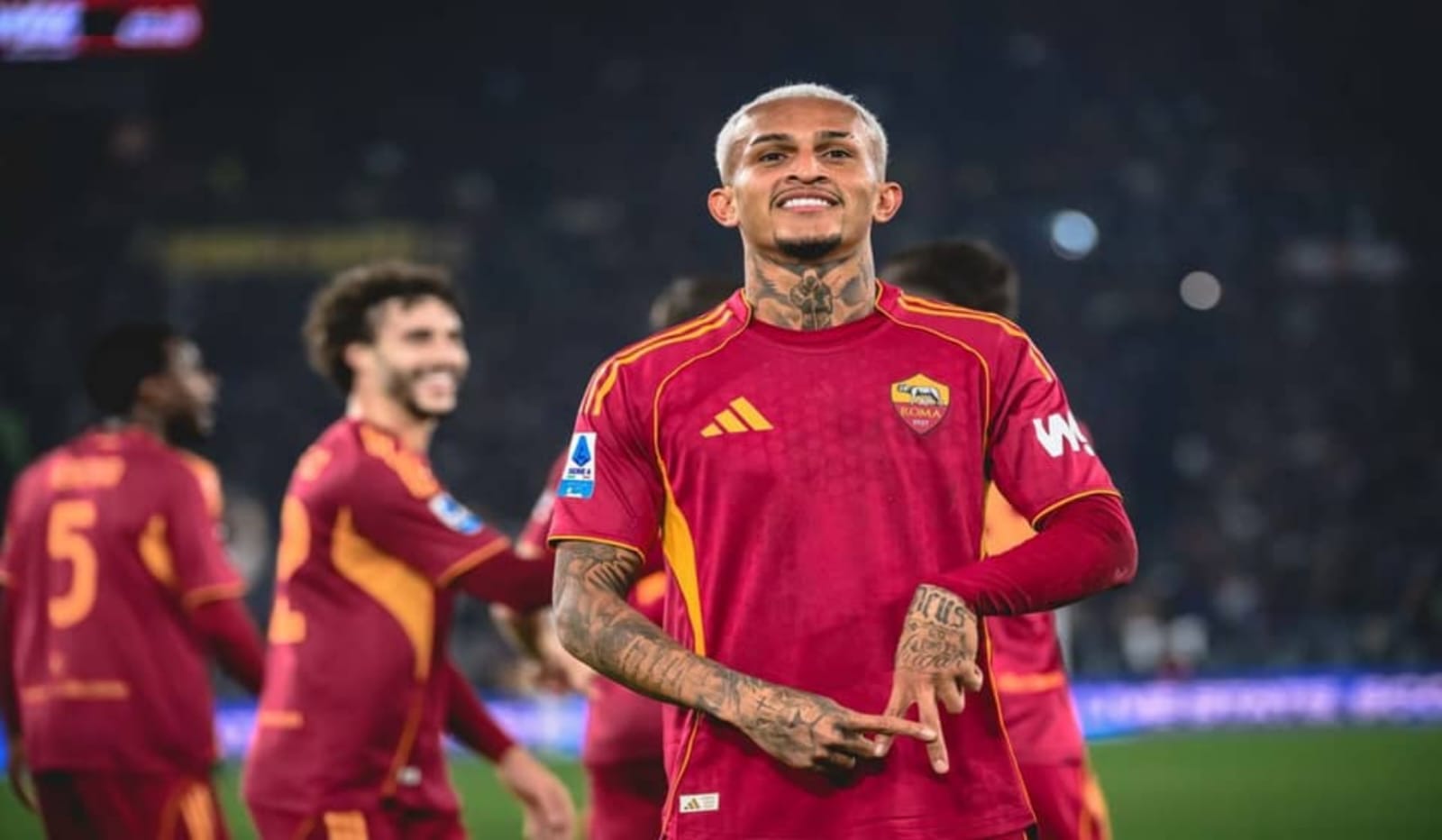 Gol Tunggal Wesley Franca Antar AS Roma Kalahkan Como 1-0
