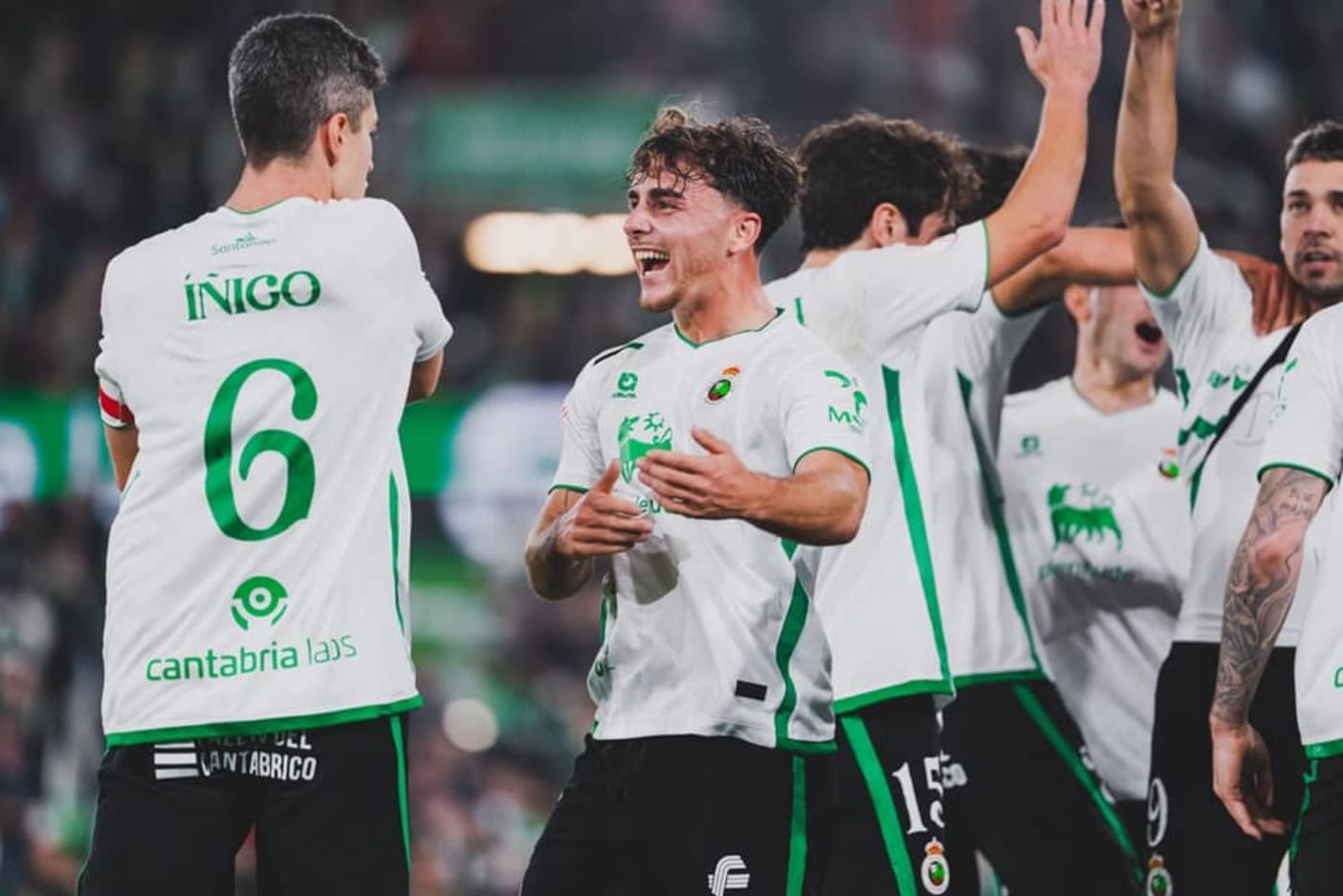 Racing Santander Kalahkan Villarreal 2-1, Lolos ke 16 Besar Copa del Rey