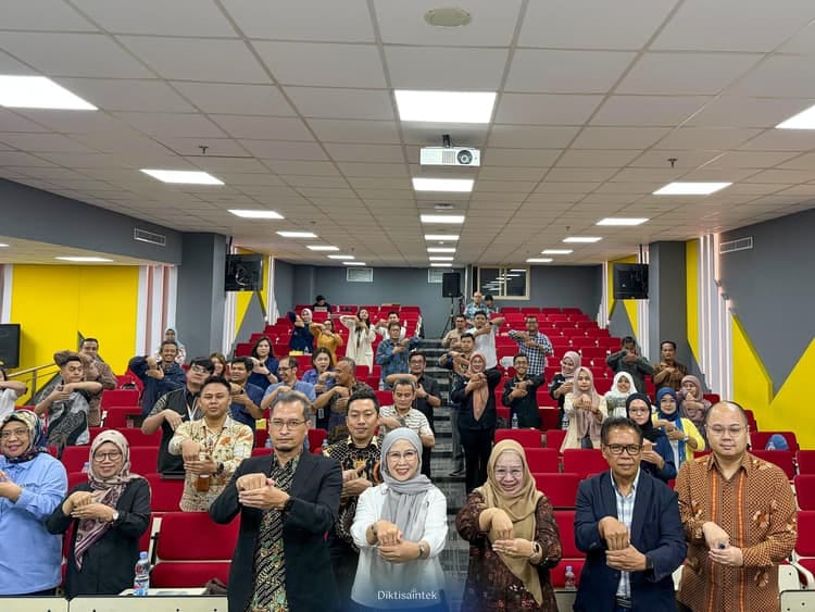Inklusi Disabilitas di Perguruan Tinggi: Kemdiktisaintek Resmikan Cetak Biru