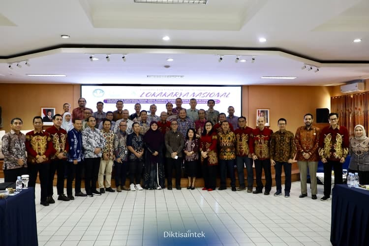 Kemdiktisaintek Perkuat Pendidikan Tinggi Vokasi untuk Tingkatkan Daya Saing SDM Nasional