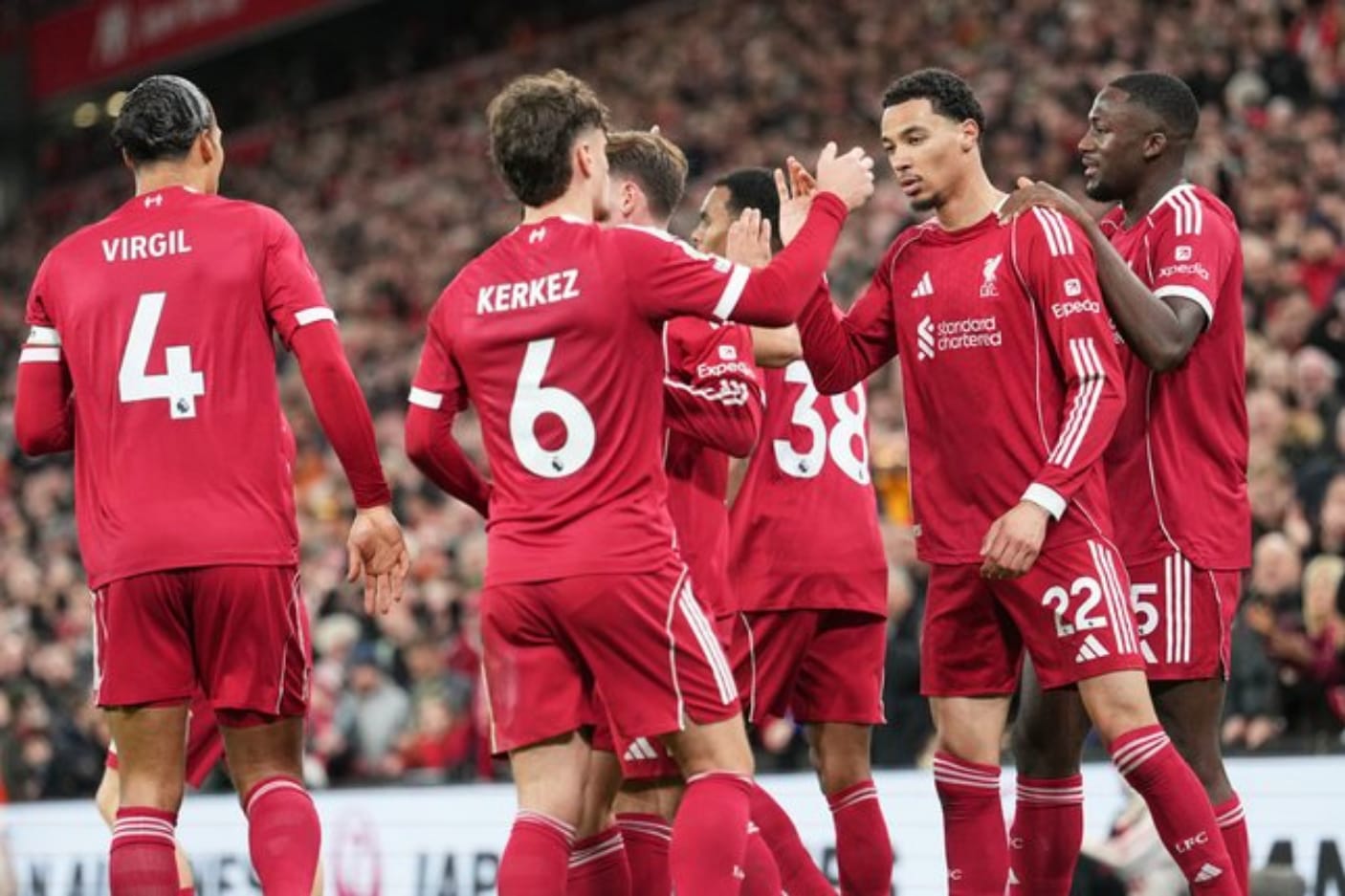 Liverpool Taklukkan Tottenham 2-1, Cedera Alexander Isak Jadi Perhatian