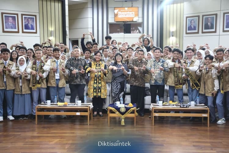 Wawasan Pemuda Dikuatkan Melalui Kegiatan Nusantara Future Leaders