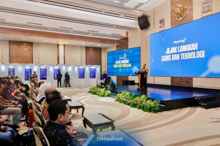 Mendiktisaintek Tekankan Peran Sains dan Teknologi dalam Menyelesaikan Masalah Masyarakat