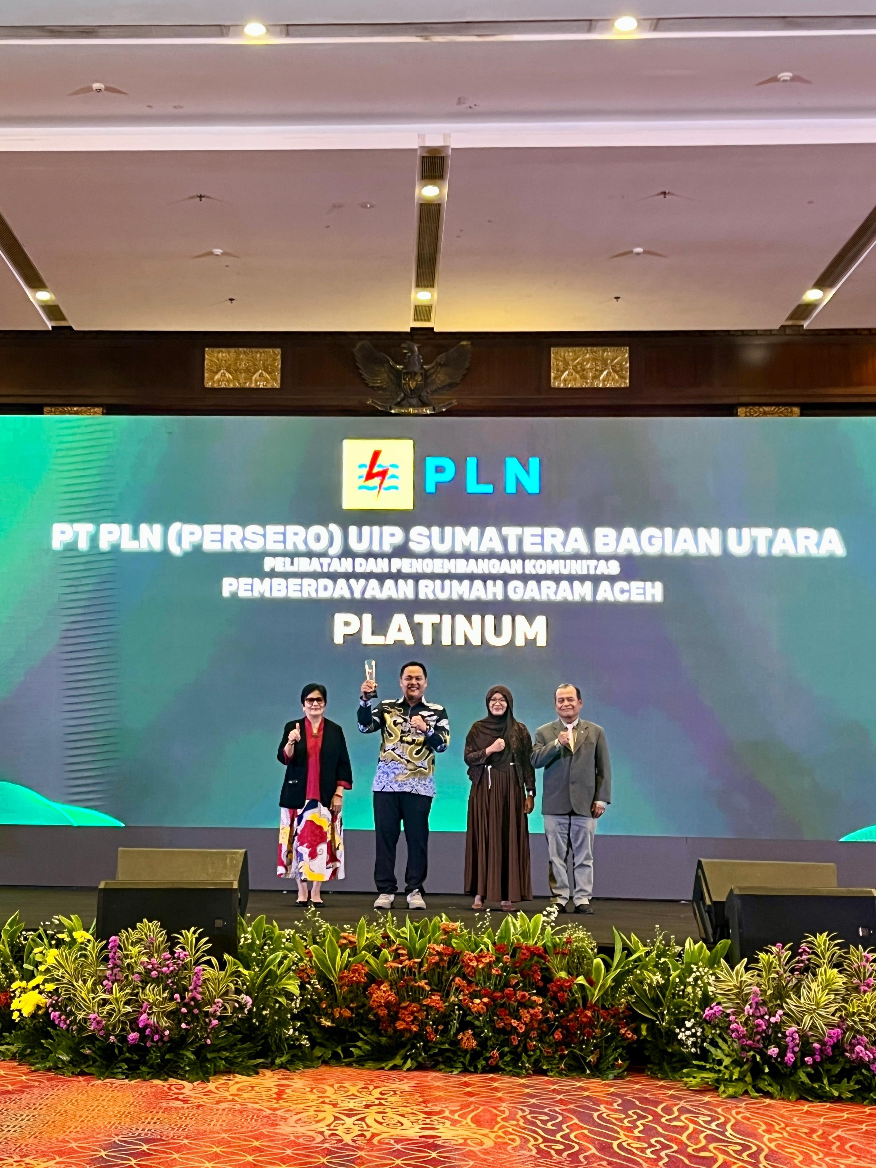 PLN UIP Sumbagut Raih Dua Penghargaan Bergengsi pada Ajang ICA dan ISDA 2025