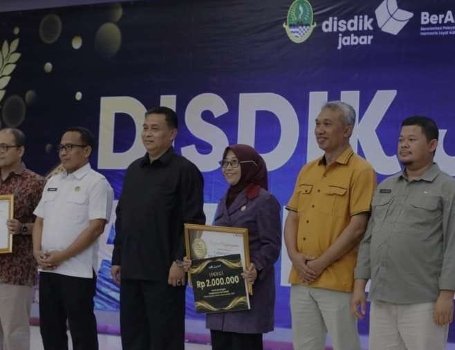 Disdik Jabar Gelar Disdik Jabar Awards 2025 sebagai Apresiasi Kinerja Pegawai