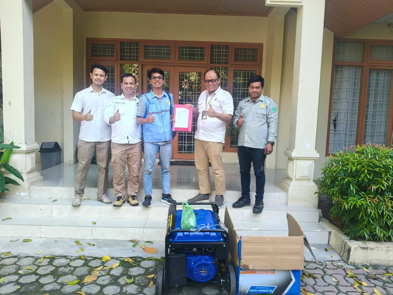 PLN Hadir Beri Solusi Kelistrikan melalui Bantuan Genset untuk BPDAS Aceh
