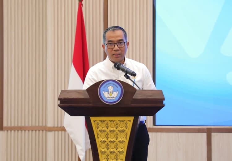 Peraturan Baru Mendiktisaintek Pastikan Kepastian Karier dan Penghasilan Dosen